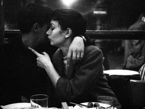 zzzze: Léon Herschtritt Les amoureux de Paris, 1960 Gelatin silver print