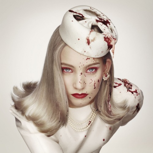 yoohootisme:Erwin Olaf - Royal Blood Series Probably a bit more gruesome than my usual posts, but 