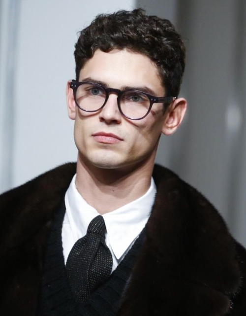 money-in-veins - Arthur Gosse at Dunhil F/W 2015 Menswear // LCM