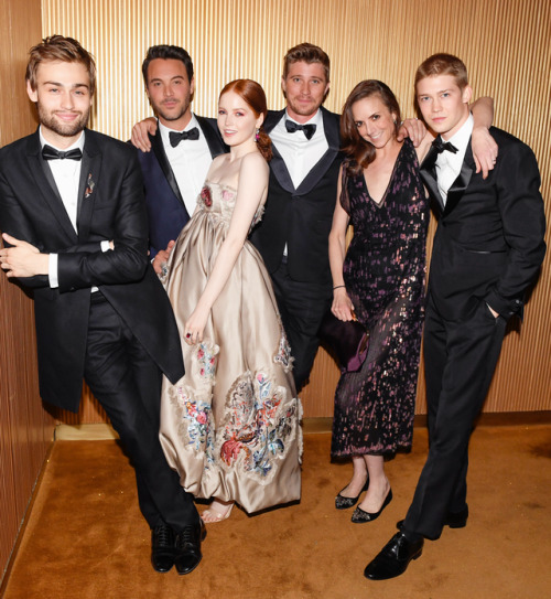 joealwyndaily:Joe Alwyn at the Met Gala in 2016