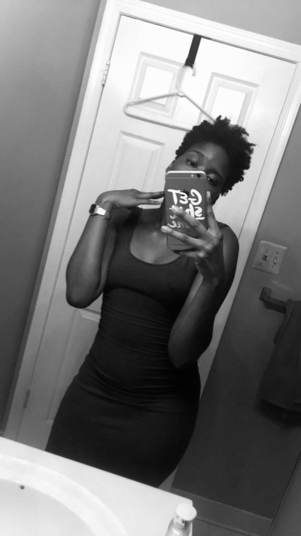 uhohnova:  I love natural hair.