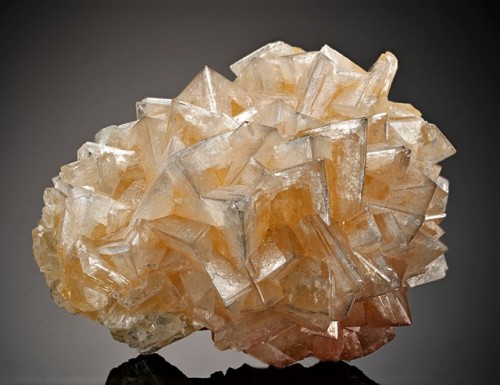 bijoux-et-mineraux:Smithsonite - Berg Aukas, Grootfontein District, Namibia