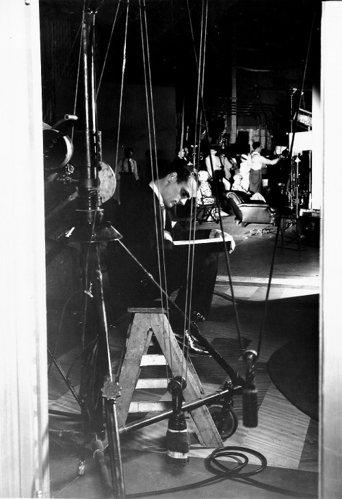 jamescagneylove: James Cagney reads his script on the set of Footlight Parade, 1933. Happy Birthday 