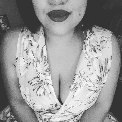 heavxn-knows-im-miserable-now:  Dresses dresses and more dresses 💖👌