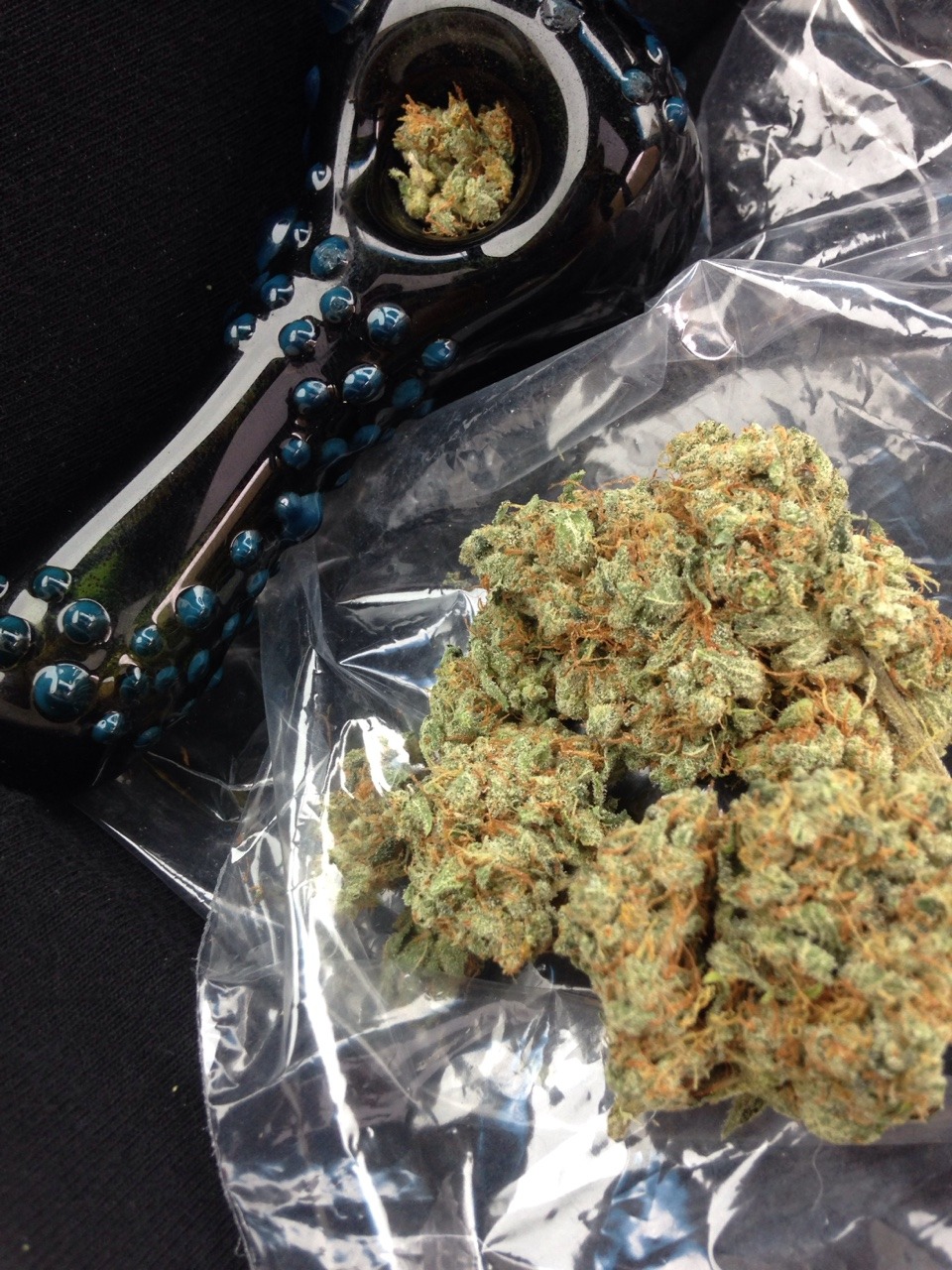 frozenyogirtt:  Sour diesel ft. my boyfriend’s bowl  