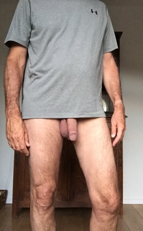 keirsraan:A new day and Daddy’s up early again. Good morning everyone! 😉