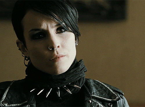 mikaeled:Noomi Rapace as Lisbeth Salander in Män som hatar kvinnor (2009)