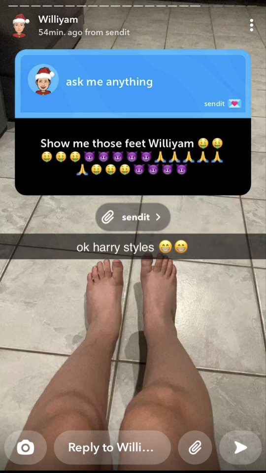 I Said I Would Post My Friends Feet Picks To The Internet But I Never Said Where And It Doesnt Know I
