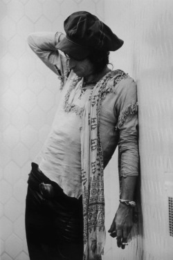 jumpinnick:  Keith Richards 1971