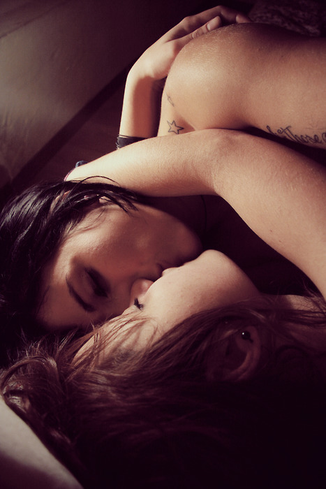 the-inspired-lesbian:  ♡ adult photos