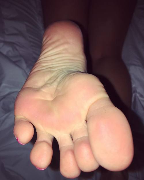 unintentionalfootlover: Would definitely love to cum on these piggies! <3You?