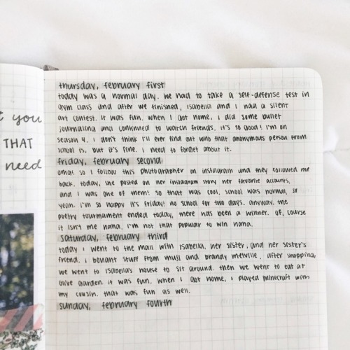 kaylareads: spending the day journaling ✨✨