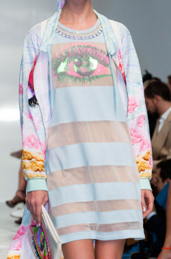 chanelresort:  Manish Arora S/S 2015 