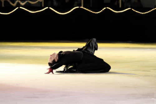 MEGA GALLERY: 3X US national champion, 2X Olympian, and World bronze medalist Johnny Weir reprises h