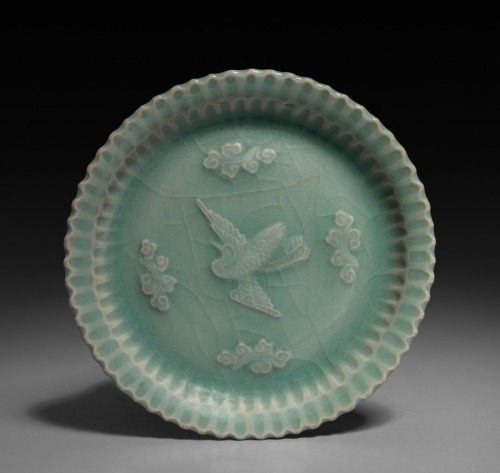 Dish with Flying Crane and Clouds in Relief, 1300s, Cleveland Museum of Art: Chinese ArtSize: Diamet