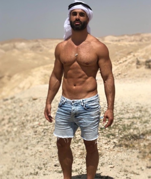 Porn photo ARAB BAES