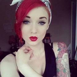 tattoos-and-things:  tattoo blog 