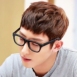 kimwoobinseyebrows:  Soohyuk at the Valid Love script reading 