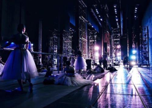 ballet-rose: Backstage by Opéra National de Paris.