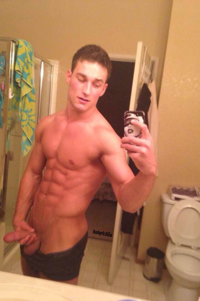 babyb3llo:  Ryan