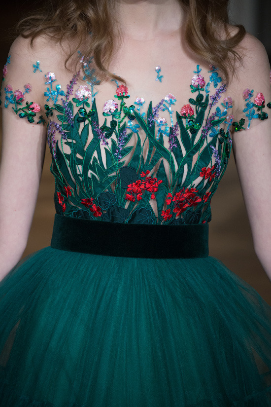 fight-and-fly:saturdaydreaming:  Yulia Yanina Spring 2015 Couture  I’ve reblogged