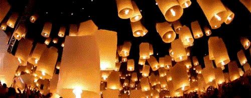 sixpenceee:  Sky LanternThis is a small hot air balloon made of paper, with an opening