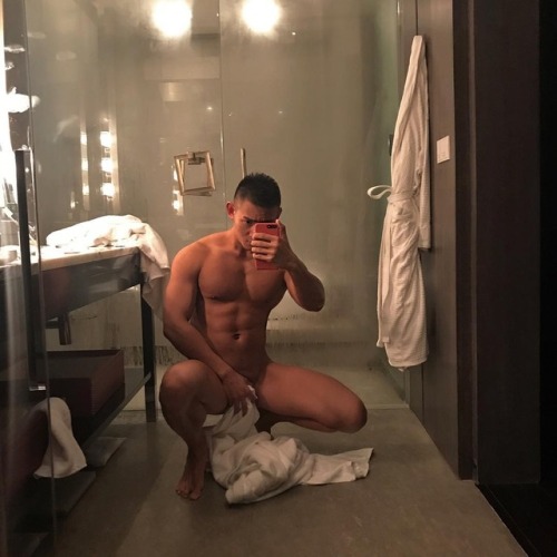 aznboysparadise:IG: maxiaohuis