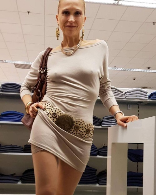 @sexy_venere.73 ✔Snapchat➡️ pantyhosegirlss#polishgirl #kulotlucorap #collant #pantyhose #nylon #leg
