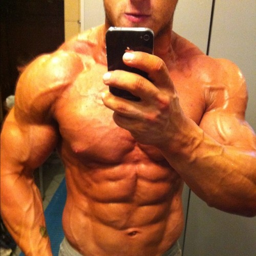 manlypics:Ivan Shashkin