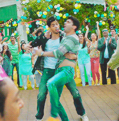 isakeena-pak:  Sidharth Malhotra (As  Arjun Kapoor  ) 