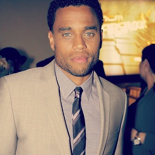  breeallayah:  beautiful-side-of-africa:  xoaprilsveryown:  Good God *Fans myself*  Jesus Christ… he deserve to be on my page   Whicho fine ass  For more , follow me..   