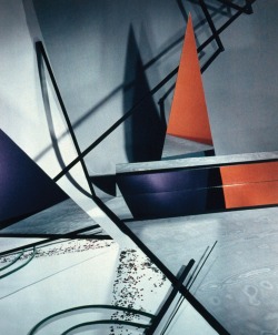 muzeu:  Barbara Kasten, Construct, 1980 