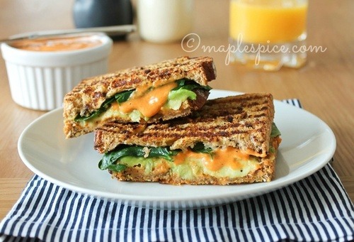 fatbodypolitics:  laborreguitina:  vegan-yums:  Pan-grilled Avocado, Baby Spinach and Basil with Roasted Red Pepper Mayo / Recipe.   YUM I WILL BE MAKING THIS YUUUMMM  uhhhhhhhhhhhhhhhh.