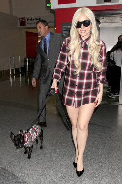 gagasgallery: Gaga arriving at LAX airport,