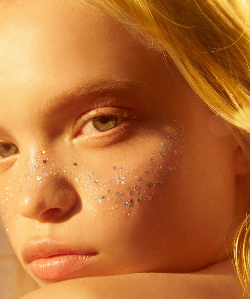 midnight-charm:  “All That Glitters” photographed by Mikey Asanin for Nylon December