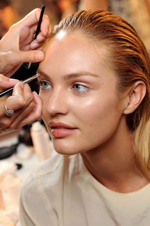 freakowiak:freakowiak:Candice Swanepoel backstage at Giambattista Valli Spring 2012.