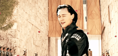 No Jokes Today, Just Loki Smiling & Being Wholesome 💞