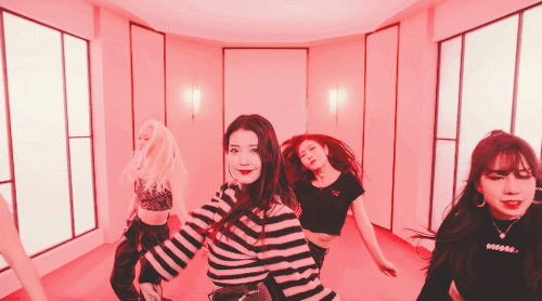 IU ♡ Celebrity Music Video