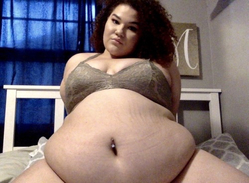 tinybabymarshmallow: when did I get so fat? adult photos