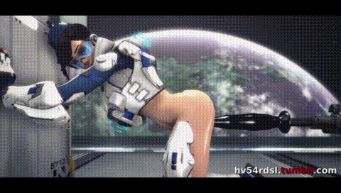 hv54rdsl: When Tracer came to serve on a spaceship her tasks differed significantly