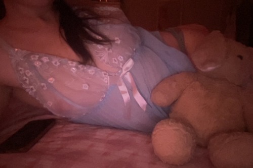 Who Wants To Come Over And Be My Daddy