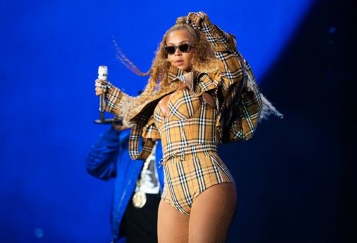 iamtherealbeyonce4:OTR II: EAST RUTHERFORDPhoto Credit: Driely S. CarterSee more photos on www.beyon