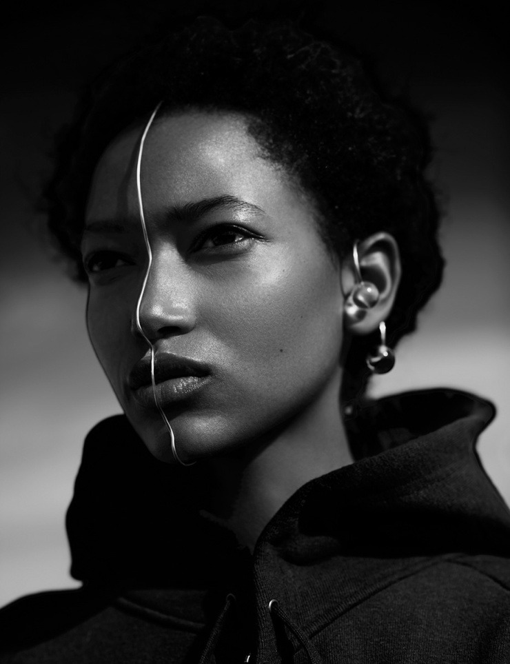 shadesofblackness: Harper’s Bazaar Japan March 2016Model: Nur HellmannPhotographer: