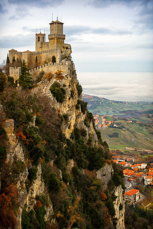 stephanocardona:San Marino by a4pentax