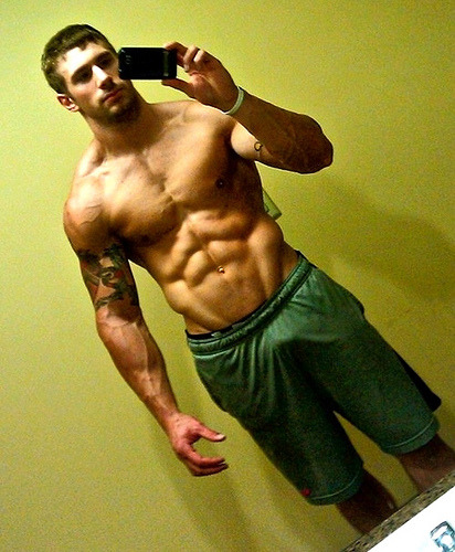 sfballer:  Hot male obliques - selfie by Pumping Iron - Two http://flic.kr/p/oydhgR