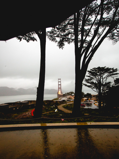 adrianskyyy:Little bit of rain won’t hurtI miss SF.