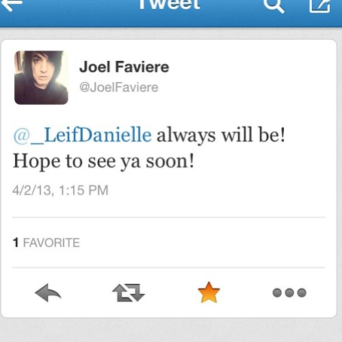 Sex Joel tweeted me back! Life made! =] pictures