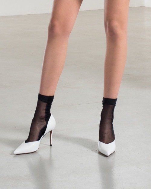 empress-empire:  Lisa Perry Pre-F/W16 RTW