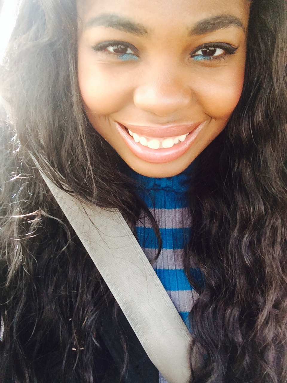 quitethefreak:i got a big ass head.and a crooked smile.and fucked up teeth.but today,