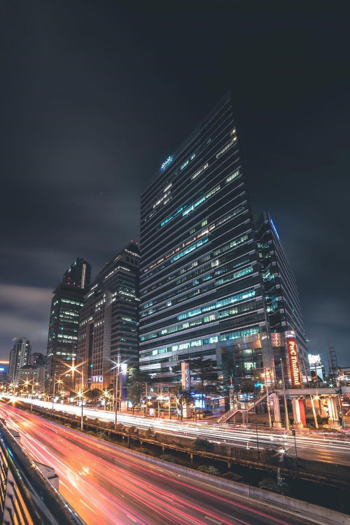 avenuesofinspiration:  Bangkok // Hustle and Bustle @FittySense | AOI